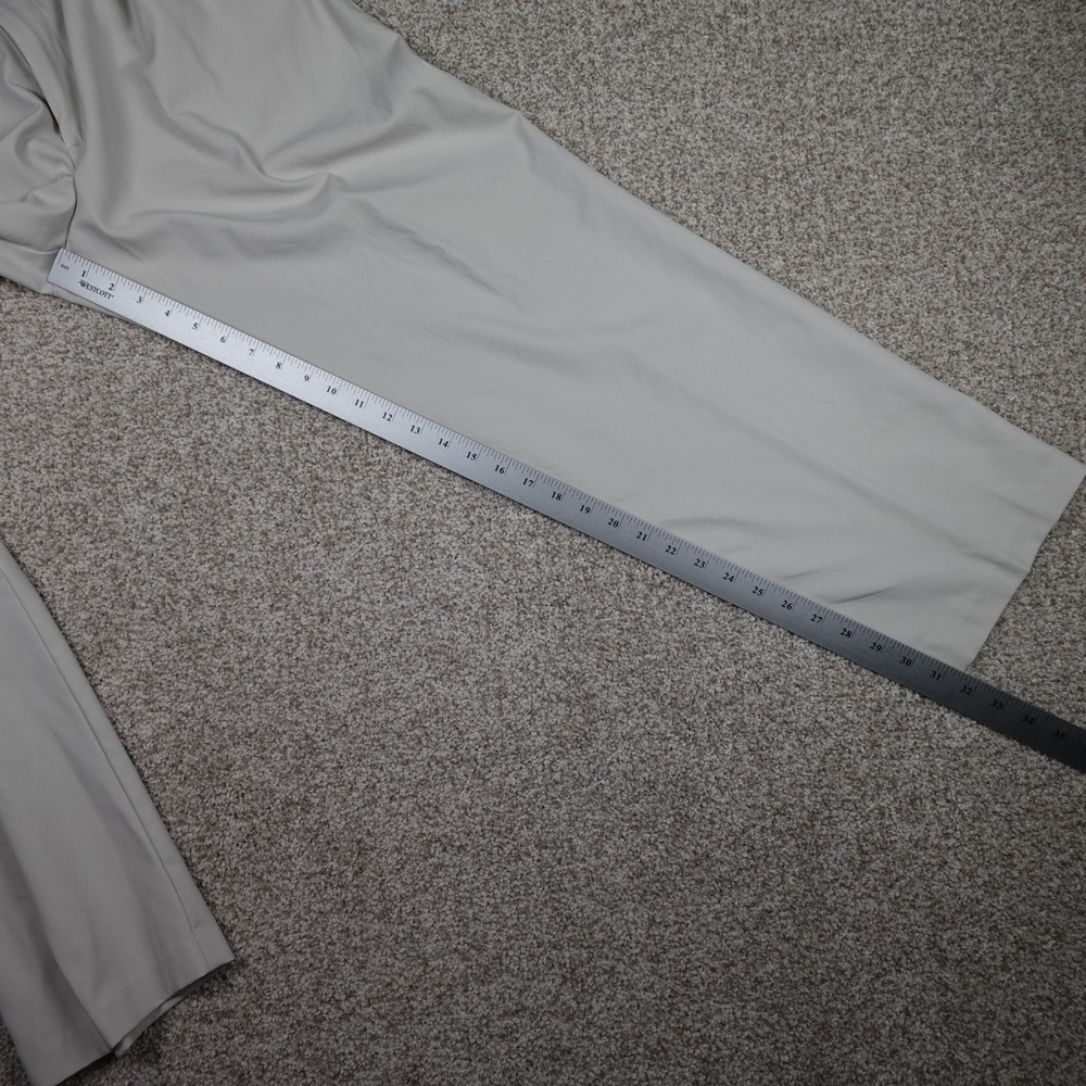Dockers Golf Mens Pleated Relaxed Fit Khaki Chino Pants W36 L32 Polyester - Picture 8 of 8